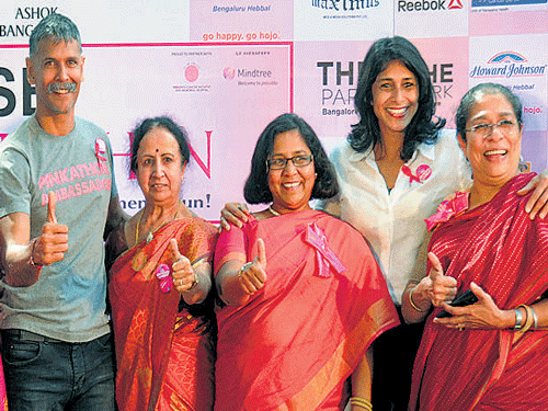 Pinkathon Founder Milind Soman, senior advocate Gayatri Balu, SBI General Manager Nandini Rodricks, athlete Reeth Abraham and theatre personality Arundhati Nag at a press conference on the 3rd edition run of 'Pinkathon' in the City on Tuesday. DH PHOTO