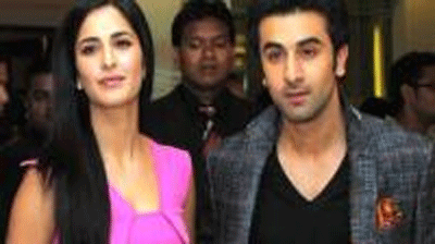 Ranbir Kapoor, the young Kapoor of the prominent Kapoor clan has been reportedly barred from meeting his ladylove Katrina on the sets of her upcoming movie Fitoor.