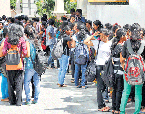 The present recruitment trends in some renowned MBA institutes in the State continue to give credence to the belief that these institutions are immune to the general plunging levels of demand for the management course.DH File photo