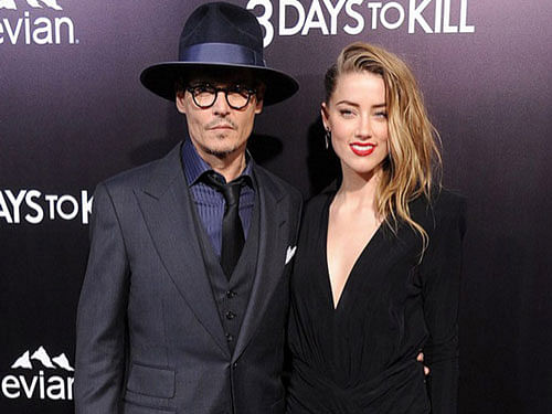 Reports are pouring in that Hollywood star Johnny Depp has tied the knot with girlfriend Amber Heard in a private ceremony days before their scheduled wedding in Bahamas.screen grab