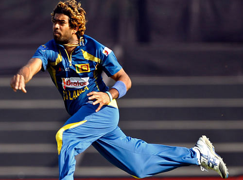 Sri Lanka fast bowler Lasith Malinga has declared himself fit to play against New Zealand in the opening match of the Cricket World Cup on Saturday.AP file photo