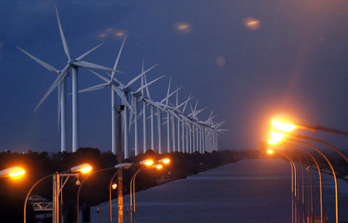Notwithstanding the stake sales that it did in the recent past, the chartered accountants of wind turbine maker Suzlon have raised concerns over the ability of the company to continue as a going concern. Photo: Reuters