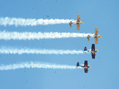 Impressive, precise and awe-inspiring, the Flying Bulls were all these and more at the last air show. The European team returns to Bengaluru for Aero India 2015, all ready to showcase their formation flights of absolute beauty. DH Photo