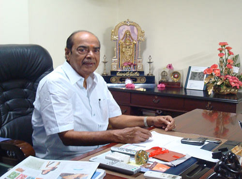 Renowned Telugu producer D. Ramanaidu, who holds the record of producing films in the maximum number of Indian languages, breathed his last here Wednesday. The Dadasaheb Phalke Award winner and Padma Bhushan awardee was 79. DH file photo