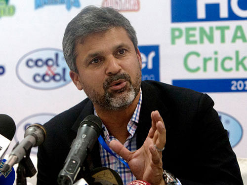 Chief selector, Moin Khan has been ordered to return home immediately from Australia by the Pakistan Cricket Board (PCB) in the aftermath of the controversy generated over his visit to a Casino in Christchurch.AP FIle Photo