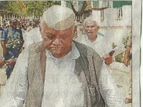 Former Bihar chief minister and ruling JD-U leader, 94-year-old Ram Sundar Das died here on Friday. Image Courtesy Facebook.
