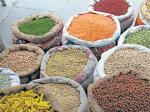 A whopping 6 lakh metric tonnes of foodgrain has been rendered unfit for human consumption in Punjab.