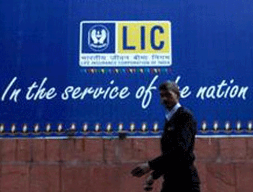 State-run insurance major LIC today committed Rs 1.5 lakh crore to the Indian Railways for development of various commercially viable projects in one of the largest railway networks in the world. PTI File Photo