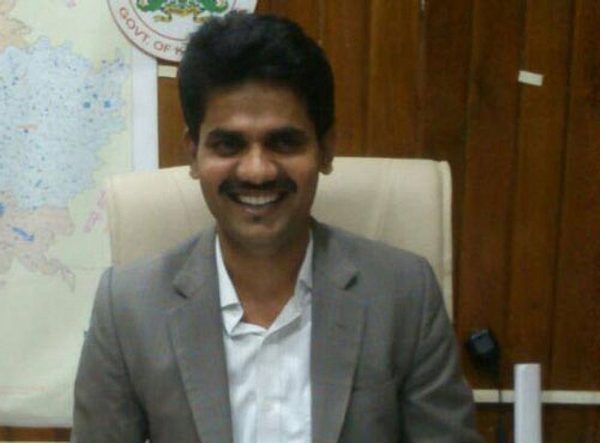 IAS officer DK Ravi found dead in Bengaluru