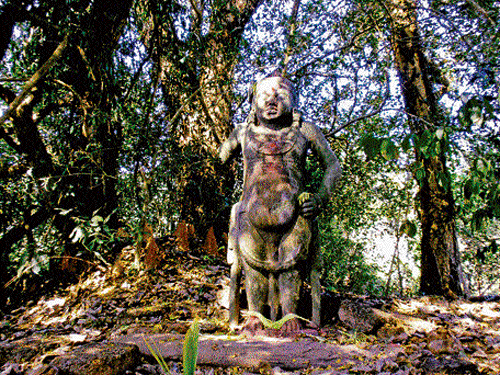 The statue of Yaksha at Haigunda. photo by B L Soujanya
