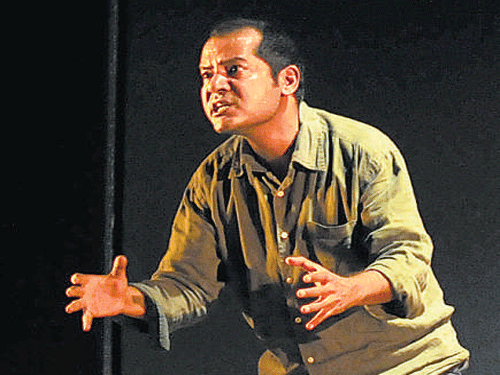 A theatre experience with sound effects and actors who astound the audience with their dialogue delivery and expressions, is what everyone hopes a play would be. This is where 'The Train Driver', a play written by Athol Fugard and directed by Anik Ghosh, fits in well.