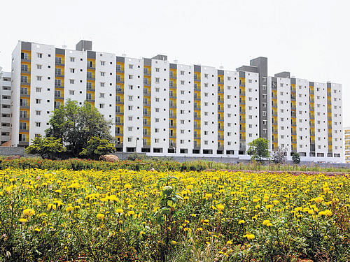 BURGEONINGGROWTHThere are at least 2,700 completed residential unitson SarjapurRoadalone. DH PHOTOS BY S K DINESH