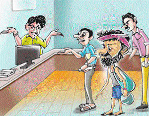 Bank in trouble: Beggars rush to withdraw cash