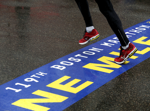 Boston Marathon bombing survivor finishes race
