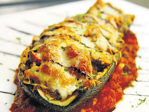 delightful Stuffed&#8200;zucchini