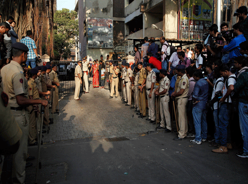 Indian policemen guard outside the Mumbai Sessions court during Bollywood actor Salman Khan's verdict in Mumbai. AP photo