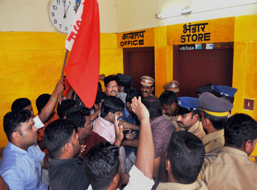People protest at Sports Authority of India centre in Alappuzha after a SAI student Aparna (15) died on Thursday. Aparna and 3 other SAI students were admitted to a hospital after a suicide attempt by consuming poison. PTI Photo