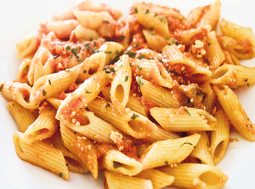 SPICY A pasta dish.