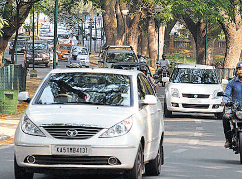 The Cubbon Park traffic police will impose the restrictions on an experimental basis on May 24 between 8 am and 10 pm.