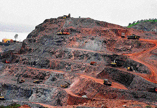 The eight mineral rich states - Karnataka, Rajasthan, Jharkhand, Madhya Pradesh, Chhattisgarh, Gujarat and Odisha - have identified 200 mines with iron ore, limestone and bauxite deposits for auction. DH file photo