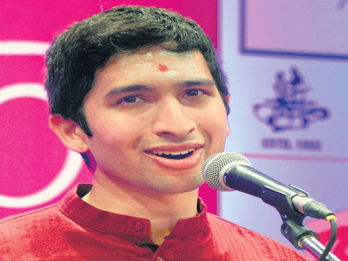 Anirudh Venkatesh performs at Kalavanta festival.
