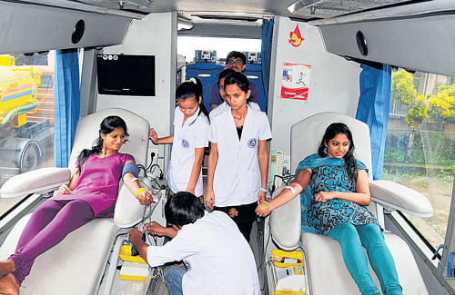 A blood donation drive inside a mobile unit in Elaneer. photo by author