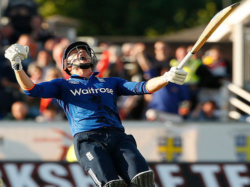 England v New Zealand - Fifth Royal London One Day International - Emirates Durham ICG - 20/6/15 England's Jonny Bairstow after hitting the winning runs Action Images via Reuters Photo.