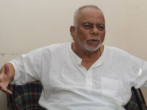 Former Union minister C K Jaffer Sharief. DH file photo