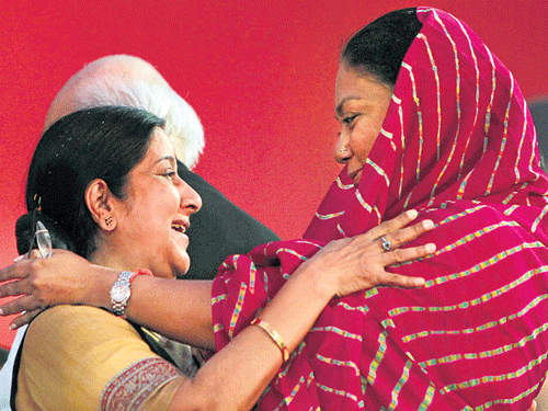 External Affairs Minister Sushma Swaraj and Rajasthan Chief Minister Vasundhra Raje in Jaipur. PTI File Photo