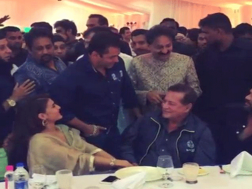 Salman Khan at the iftaar party. Image courtesy:Twitter