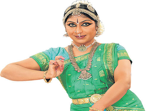expressive dancer  Narthaki Nataraj
