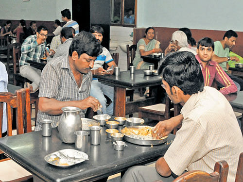 Customers enjoying a meal. DH photo