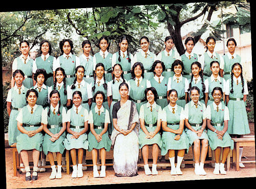 (Sitting, from left) Deepa, Swapna, Mamatha, Keerthana, Mrs Joseph, Preethi, Kavitha, Mallika and Mona. (Standing, first row, from left) Priya, Leno, Haritha, Hamsa, Sharmila, Deepa, Anjana, Grace, Chanda, Anitha, Reena and Latha.(Top row, from left) Vandana, Arundhathi (author), Lakshmi, Nandini, Shalini, Kavitha, Kalpana, Salomi, Suman, Tessie and Sumathi
