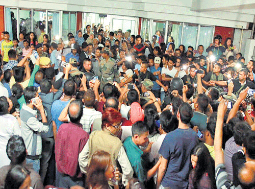 Hundreds of curious onlookers at Bethany Hospital in Shillong, where Kalam breathed his last.
