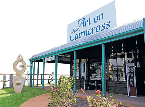 CRAFT CORNER Art on Cairncross, a gallery in Maleny. PHOTOS BY AUTHOR