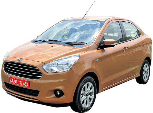 The compactly built sub-four-metre Ford Figo Aspire (at an overall length of 3,995 mm) indeed gets your eyes rolling.