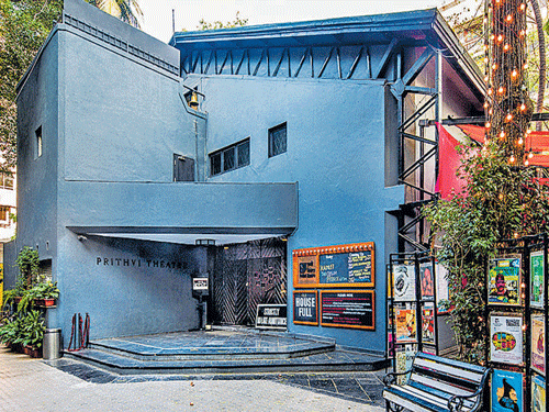 magnificent building Prithvi Theatre is located in Juhu, a western suburb of Mumbai. Photos by author