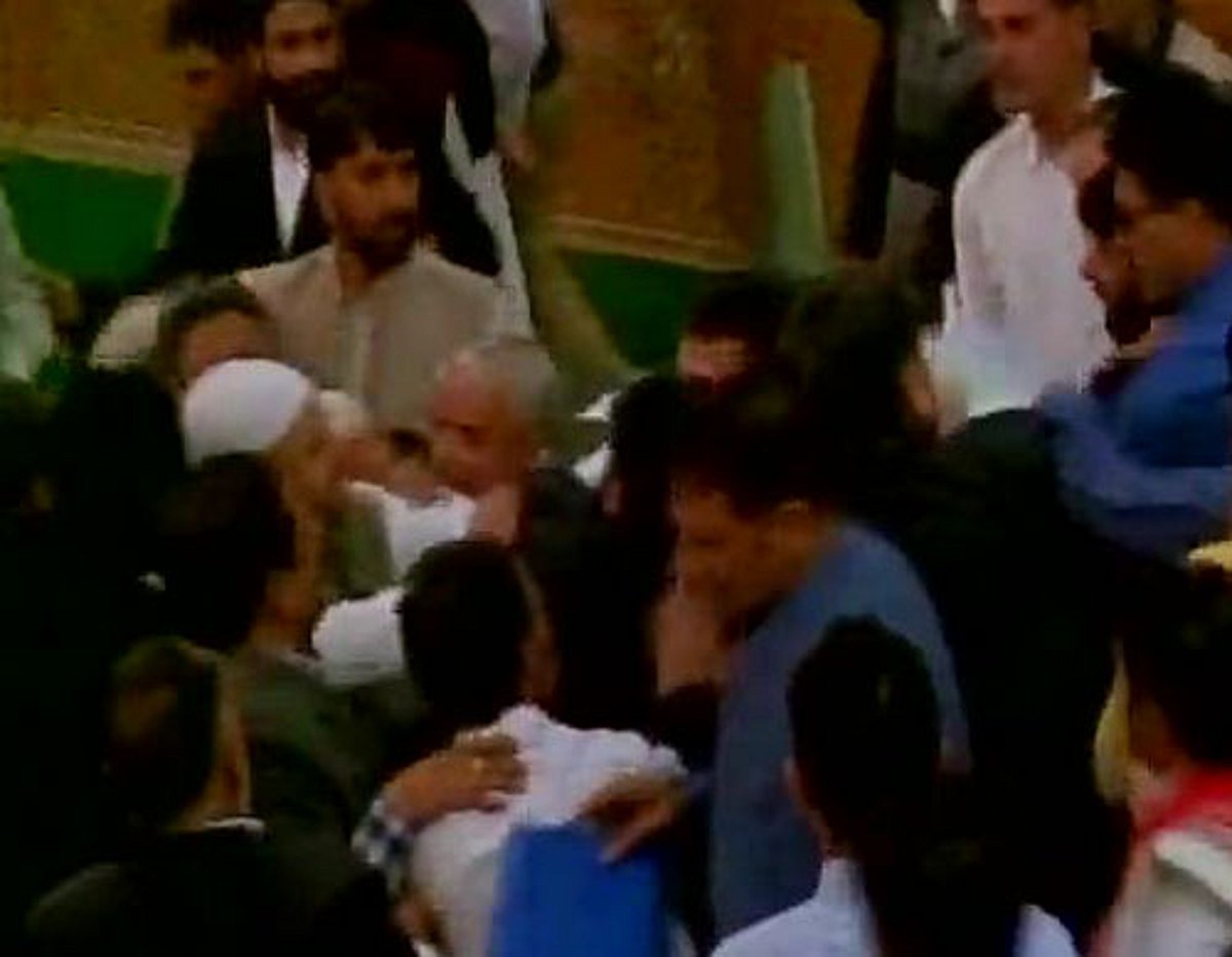 BJP MLAs Assault J K MLA For Holding Beef Party bjp-mlas-assault-j-k-mla-for-holding-beef-party
