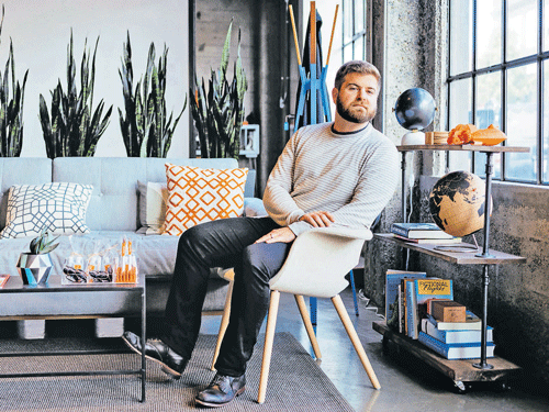 neo giants: Marco Zappacosta, chief executive of Thumbtack, at the company's offices in San Francisco, in September 2015. Policy makers are turning to tech leaders and start-up executives to better understand the future of work and its implications for workers. nyt