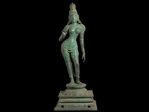 Manager of the Art of the Past, Aaron Freedman, identified the sculpture as one of 150 stolen objects sold by the company. Image Courtesy: Asian Civilisation Museum