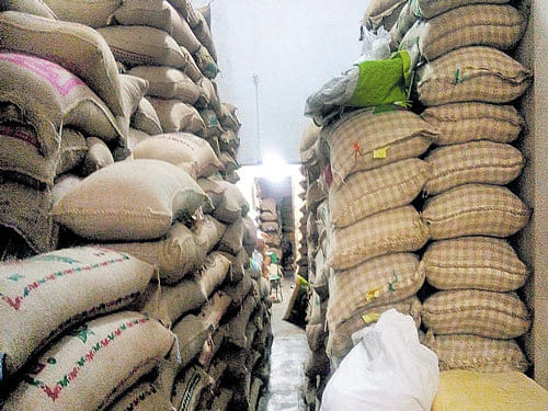 Much of the seized pulses were unmilled, largely from Mumbai, Thane and Panvel. Raids in other districts in the state are continuing, the official said. DH File Photo for representation.