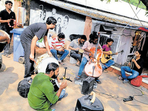 BACK&#8200;TO&#8200;school: FTII students after calling off their strike in Pune on Wednesday. PTI