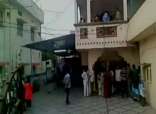 The fire occurred on the second floor of Rajaiah's house in Hanamkonda area of Warangal city where the members were staying. Photo courtesy: Twitter (ANI)