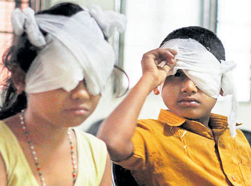 Bhuvana, Mohit, Tapraz, Sameer and Lucky who have suffered serious eye injuries and are undergoing treatment at various eye hospitals in the City. DH PHOTOS