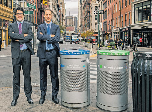 CLEAN-UP DUO: Ron Gonen (R) and RobKaplan, of the Closed Loop Fund, in NewYork City. Hoping to remove infrastructure obstacles to recycling in the US,Gonen and Kaplan founded the $100million fund, backed by companies like Procter & Gamble, PepsiCo,3Mand Coca-Cola. NYT