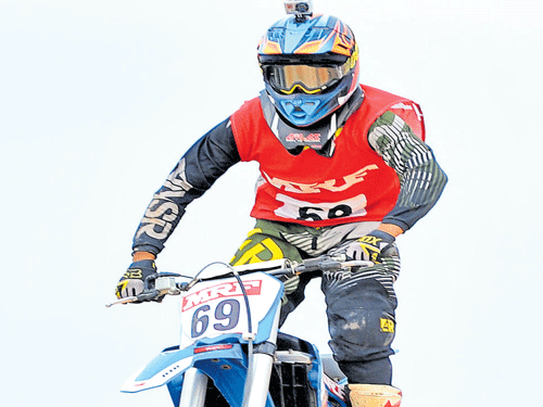 Sweet Victory TVS Racing's KP Aravind en route his win during the MRF&#8200;Mogrip National supercross championship in Bengaluru on Saturday. dh photo/ srikanta sharma r