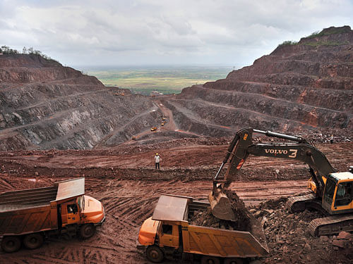 Despite government's efforts, mining sector still struggling to survive