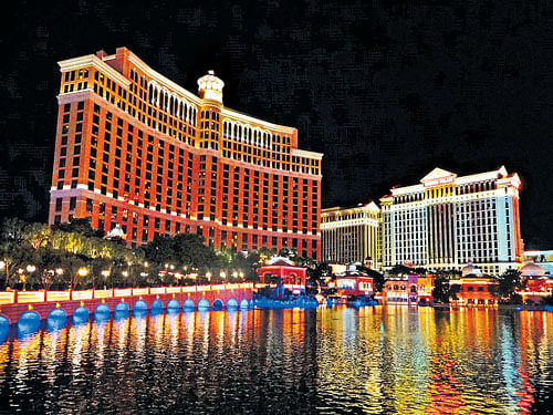 A view of Hotel Bellagio by night.