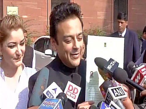 Asked about concerns expressed by actors Aamir Khan and Shah Rukh Khan about alleged growing intolerance in India, the 46-year-old singer said everyone was entitled to his or her own opinion and their remarks were perhaps based on their own experience. Image courtesy: ANI Twitter