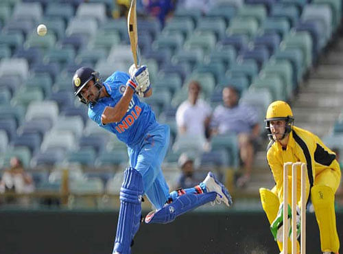 Having won the first practice Twenty20, the Indians once managed to hit the right notes in bowling after an erratic batting performance at the WACA. After managing 249 all out in 49.1 overs, the Indians packed WA XI for 185 in 49.2 overs. Picture courtesy Twitter